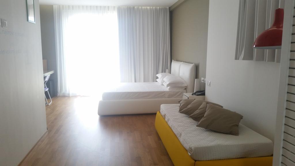 Copacabana Hotel Design مارغريتا دي سافويا المظهر الخارجي الصورة