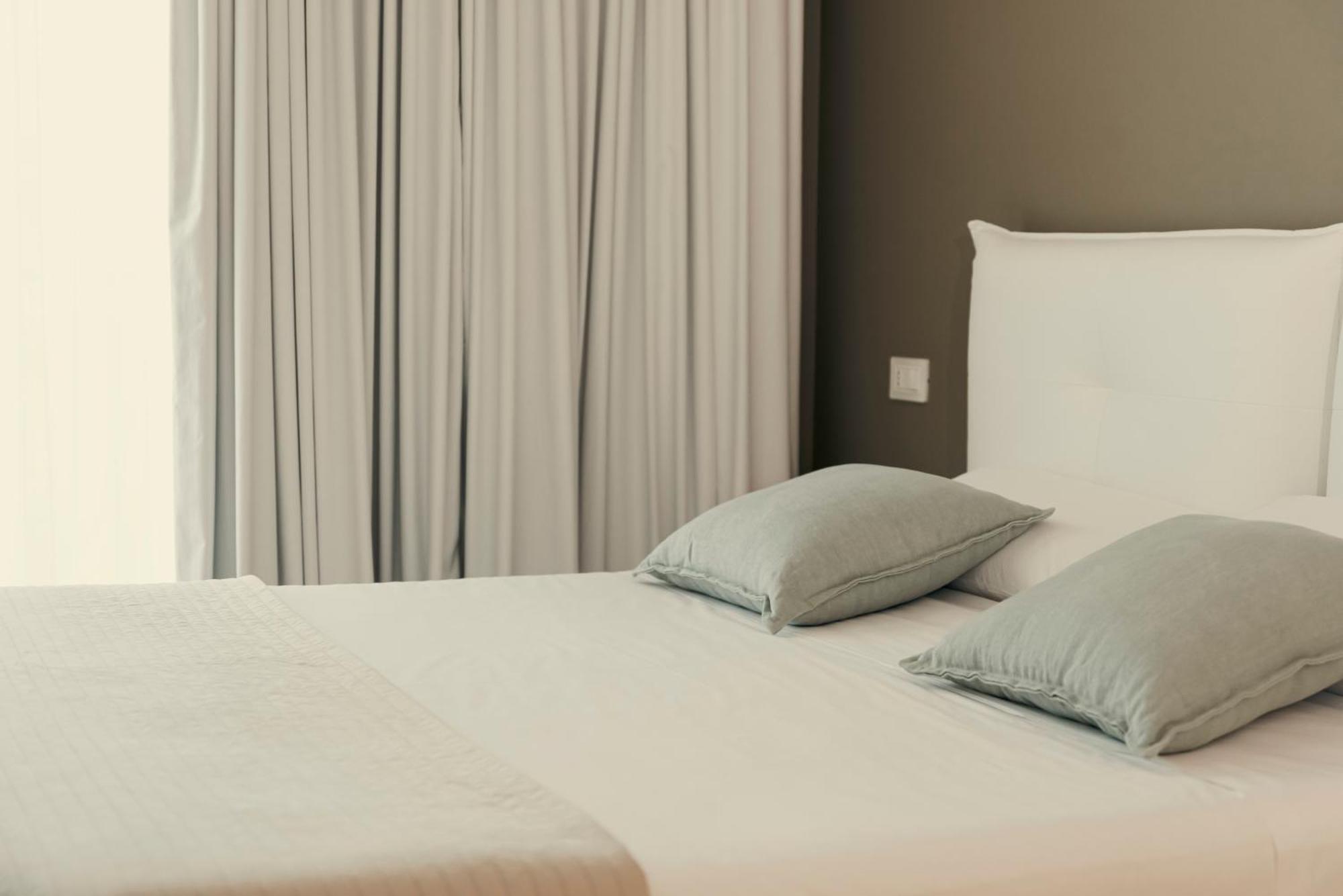 Copacabana Hotel Design مارغريتا دي سافويا المظهر الخارجي الصورة