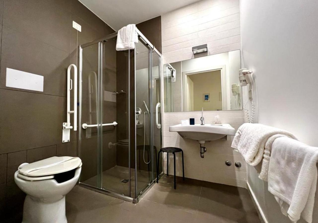 Copacabana Hotel Design مارغريتا دي سافويا الغرفة الصورة